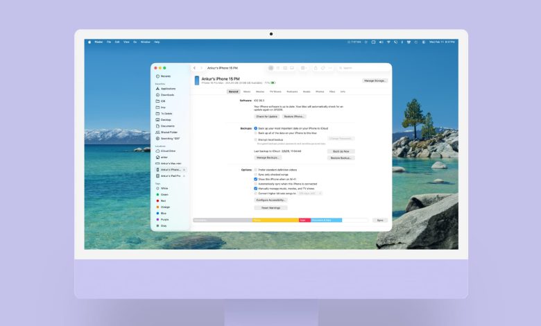 Connected iPhone showing in Finder on Mac