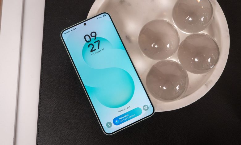 Galaxy Unpacked is almost here, but hey, here's the February S25 Galaxy security patch