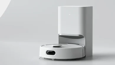 The switchBot S10 mop/vacuum does not require manual refilling