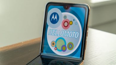 This hidden feature of the Motorola Razr is like a time machine that takes you back to a simpler time