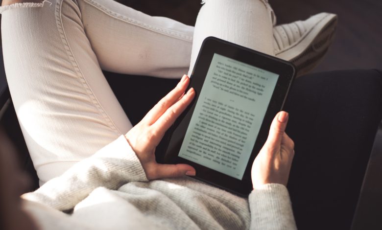 5 E-Readers on Amazon Users Swear By