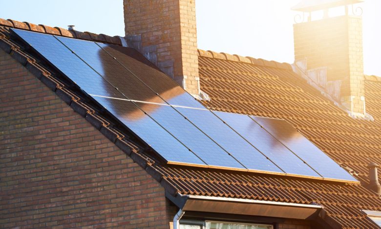 5 Important Things to Consider Before Installing Home Solar Panel Batteries