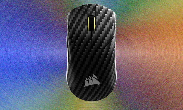 Corsair Saber V2 Carbon Fiber and Magnesium Gaming Mice Review