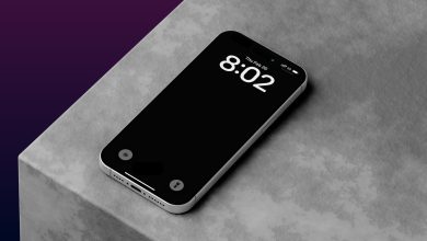 Black iPhone Lock Screen