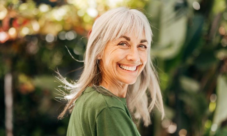 I'm a personal trainer who works with adults - these are the 4 balance exercises I wish everyone could do before they turn 60, to build strength and stability.