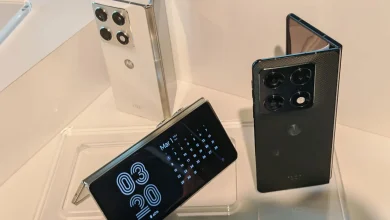 Motorola Razr Fold Debuts at MWC 2026 with 50MP Triple Camera and Huge 6,000mAh Battery in a Small Body.