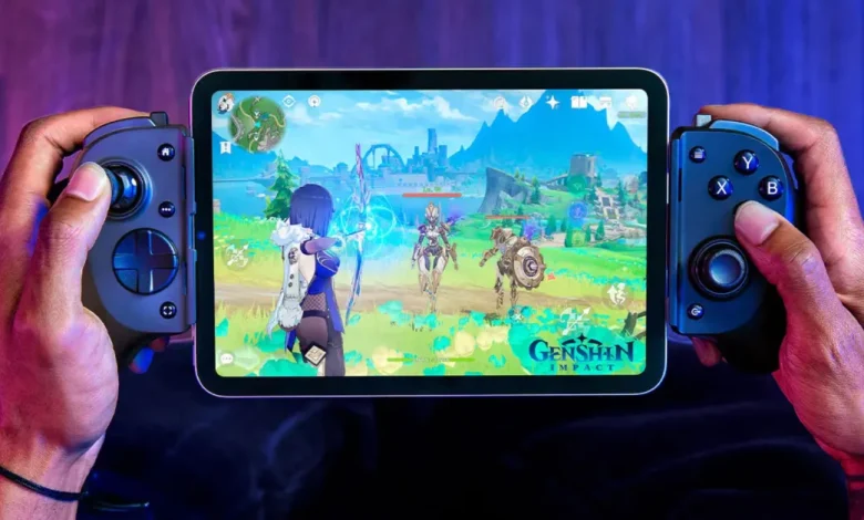 Razer's latest Kishi V3 Pro USB-C controller for Android and iPhone/iPad just hit an all-time low of $120.