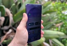 Privacy Display mode shows how the Samsung Galaxy S26 Ultra's screen goes dark when viewed at an angle