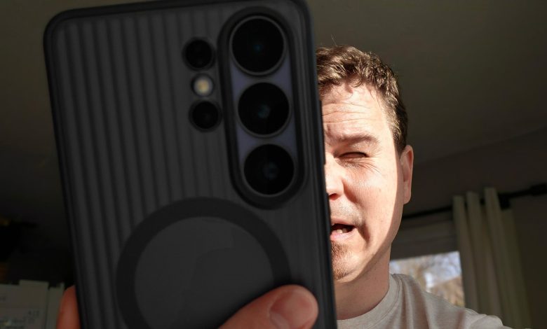 These hidden features of the Galaxy S26 will save your eyes while scrolling at night