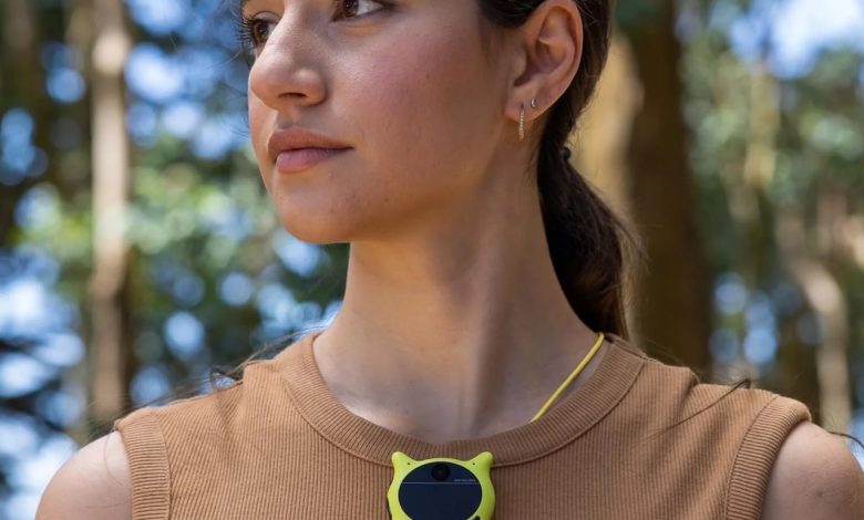 Looki L1 Multimodal Personal AI Wearable Features