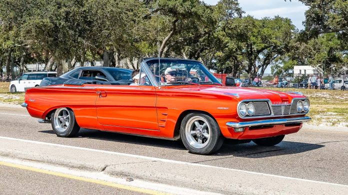 5 Classic Cars That Would Make Amazing Hot Rods

