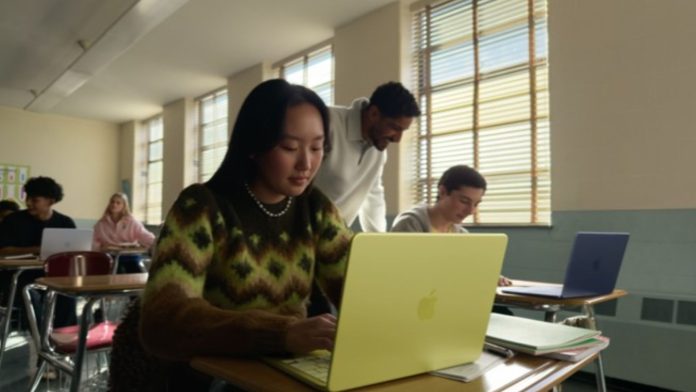 Apple recycled material in products