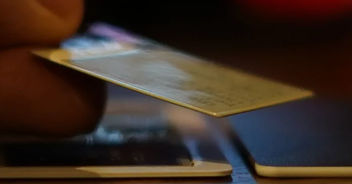 Credit card size: This fully functional computer even includes an e-ink screen

