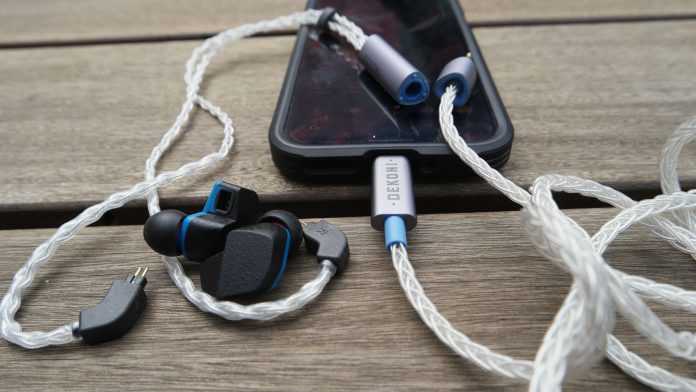I ditched my Bluetooth earbuds and went wired for three weeks. Here's what happened!


