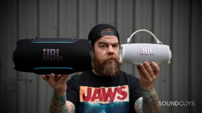 JBL Xtreme 5 vs Charge 6: Outdoor party power or mobile devices?

