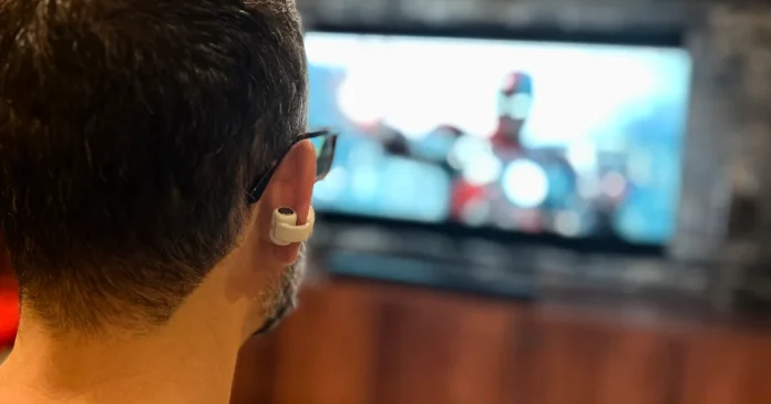 Open-ear earbuds are the new headphones for people who want to be denied sound

