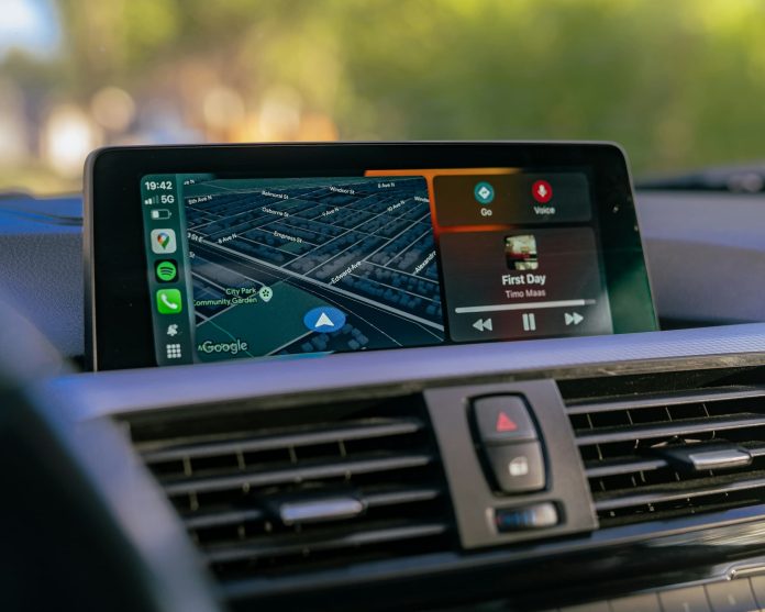 CarPlay screen by vadym kudriavtsev on unsplash