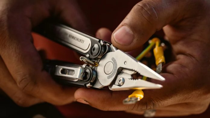 Is The Leatherman Arc Worth The Price? What Owners Have To Say About It


