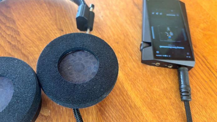 Grado SR325 Classic over-ear headphones
